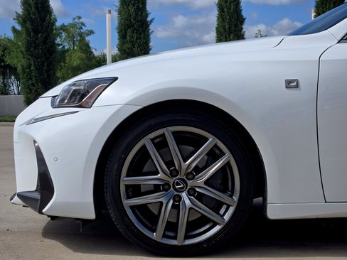 Used 2020 Lexus IS 350 F Sport w/ F Sport Package AWD/4WD image 13