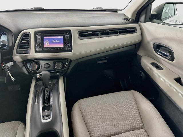 Used 2016 Honda HR-V LX image 24