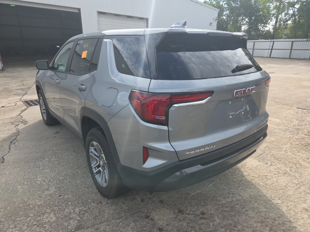 Used 2026 GMC Terrain Elevation FWD image 8