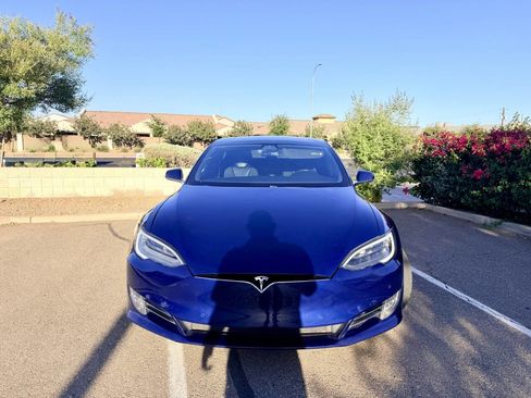 Used 2018 Tesla Model S 75D AWD/4WD image 2