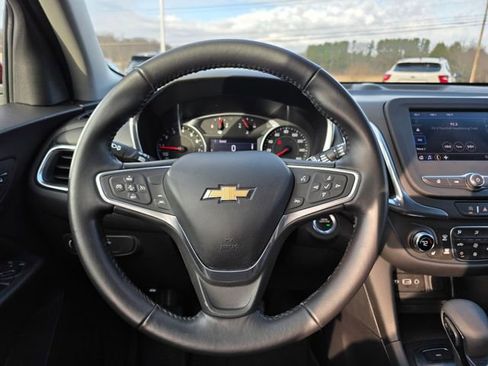 Used 2022 Chevrolet Equinox LT image 27