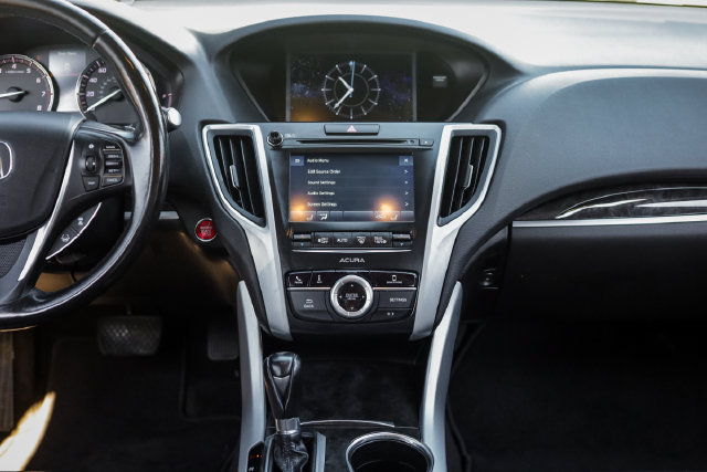 Used 2019 Acura TLX FWD image 27