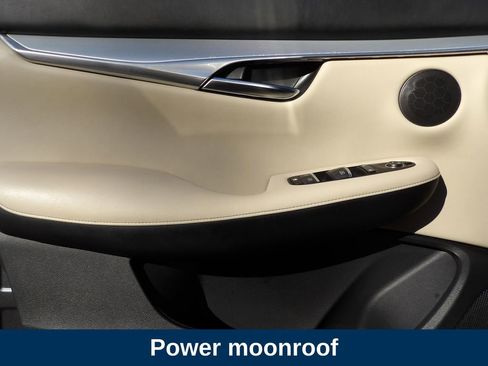 Used 2020 INFINITI QX50 Luxe w/ Navigation Package image 9