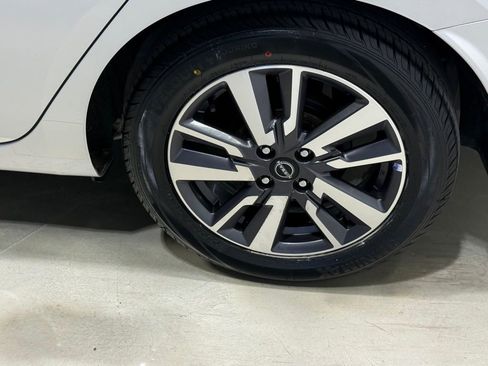 Certified 2023 Nissan Versa SV image 8