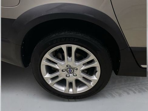 Used 2016 Volvo XC70 T5 Premier w/ Convenience Package AWD/4WD image 17
