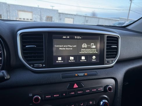 Used 2020 Kia Sportage LX image 38