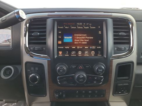 Used 2014 RAM 2500 Laramie w/ Convenience Group AWD/4WD image 24