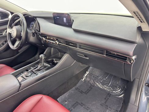 Used 2023 MAZDA MAZDA3 s image 14