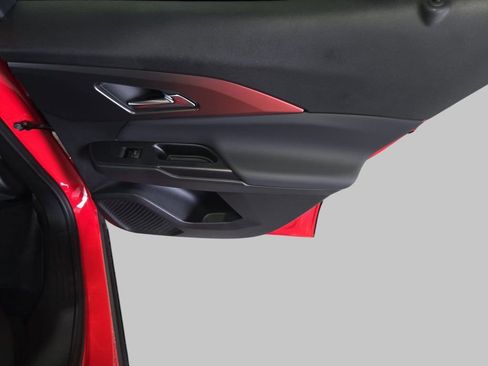 New 2025 Chevrolet Equinox EV RS w/ Convenience Package II image 13