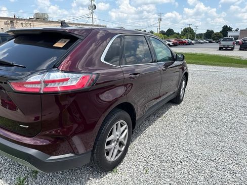 Used 2023 Ford Edge SEL w/ Convenience Package AWD/4WD image 9