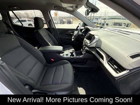 Certified 2023 GMC Terrain SLE w/ Driver Convenience Package image 26