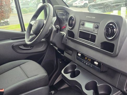 New 2026 Mercedes-Benz Sprinter 2500 image 22