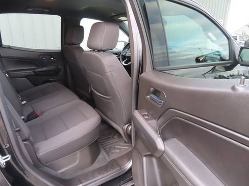 Used 2023 Chevrolet Colorado LT w/ LT Convenience Package II image 27