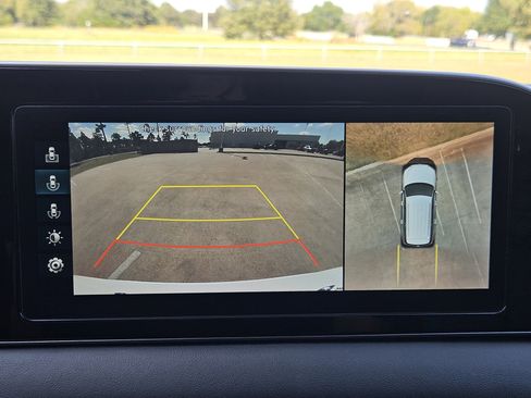 Used 2021 Hyundai Palisade Calligraphy image 14