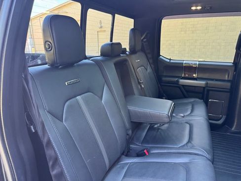 Used 2015 Ford F150 Platinum w/ Technology Package AWD/4WD image 33