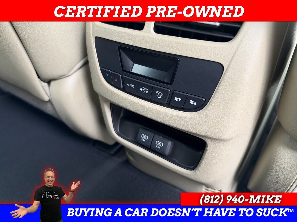 Used 2017 Acura MDX w/ Technology Package AWD/4WD image 38