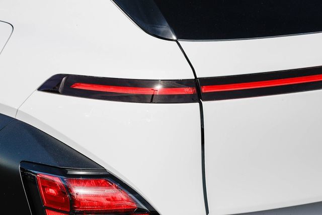 New 2026 Hyundai Kona Limited FWD image 10