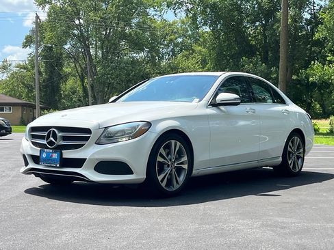 Used 2018 Mercedes-Benz C 300 Sedan image 3
