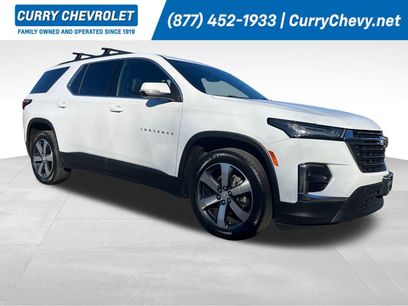 Used 2023 Chevrolet Traverse LT w/ LT Premium Package