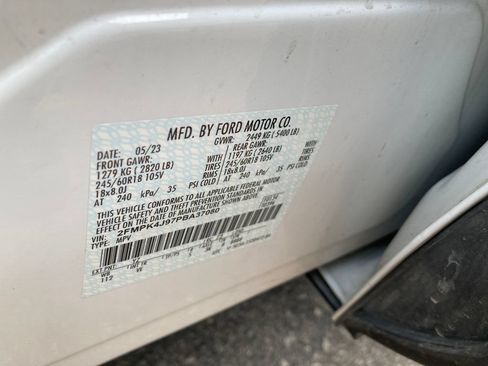 Used 2023 Ford Edge SEL AWD/4WD image 39