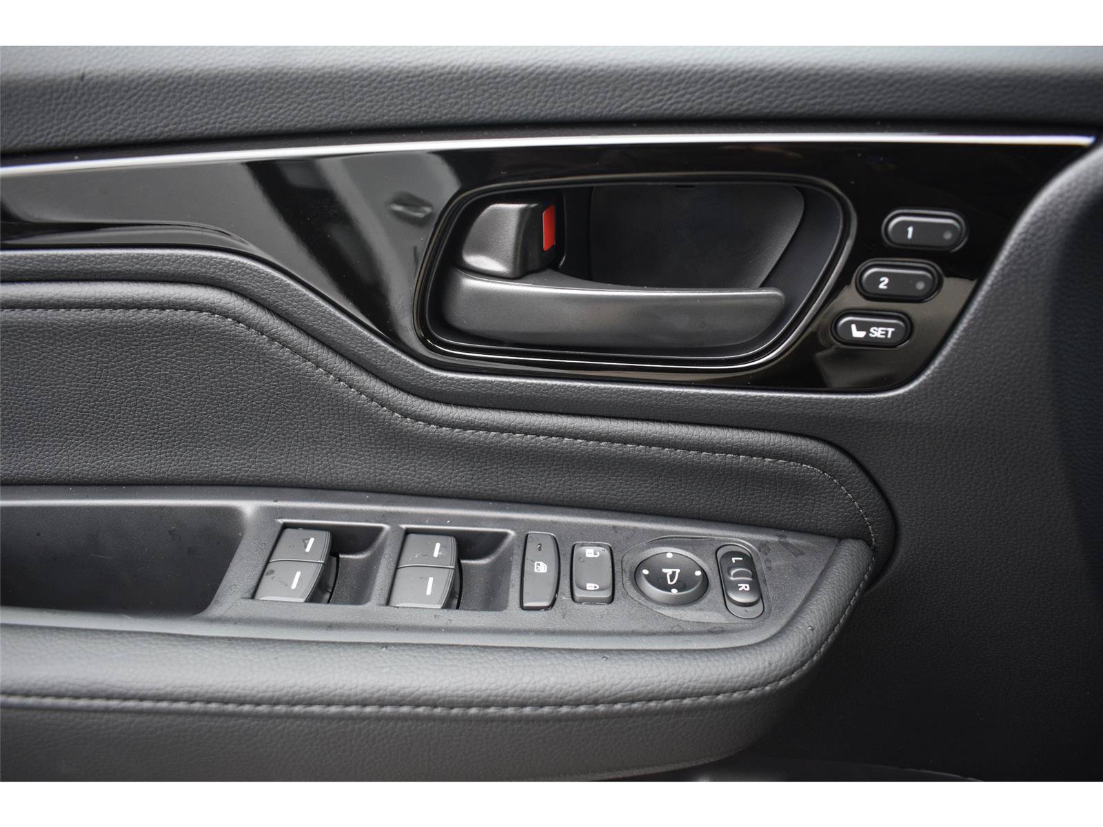 New 2027 Honda Odyssey Touring image 24