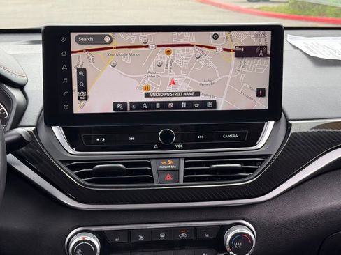 Certified 2023 Nissan Altima 2.5 SR w/ SR Premium Package image 20