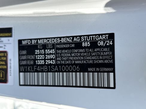 Used 2025 Mercedes-Benz E 350 4MATIC Sedan image 35