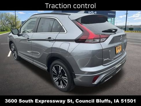 Used 2024 Mitsubishi Eclipse Cross SEL AWD/4WD image 6