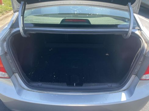 Used 2016 Chevrolet Cruze LT FWD image 8
