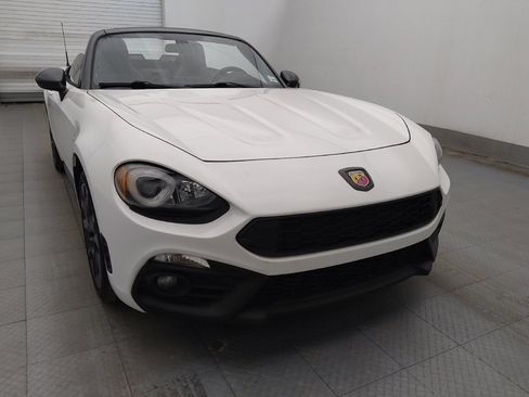 Used 2017 FIAT 124 Spider Abarth RWD image 13