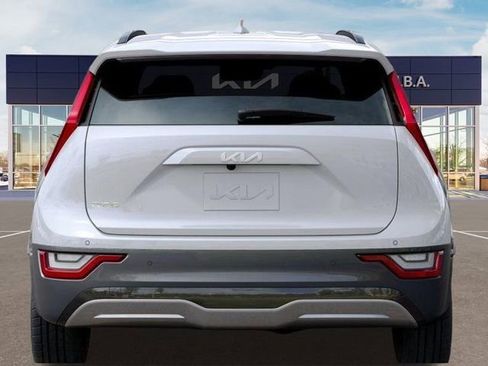 New 2025 Kia Niro Wave w/ Wave Preserve Package image 14