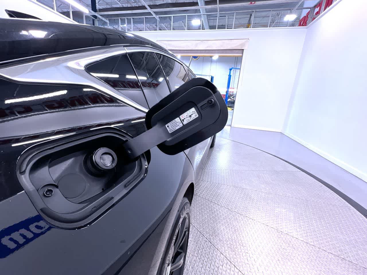 Used 2025 Cadillac CT5 Premium Luxury w/ Sun And Sound Package AWD/4WD image 43
