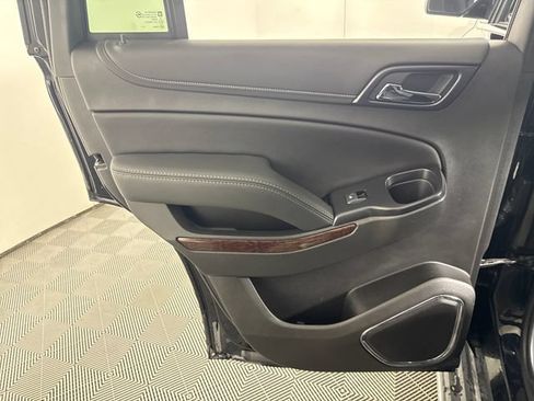 Used 2019 GMC Yukon SLT AWD/4WD image 19