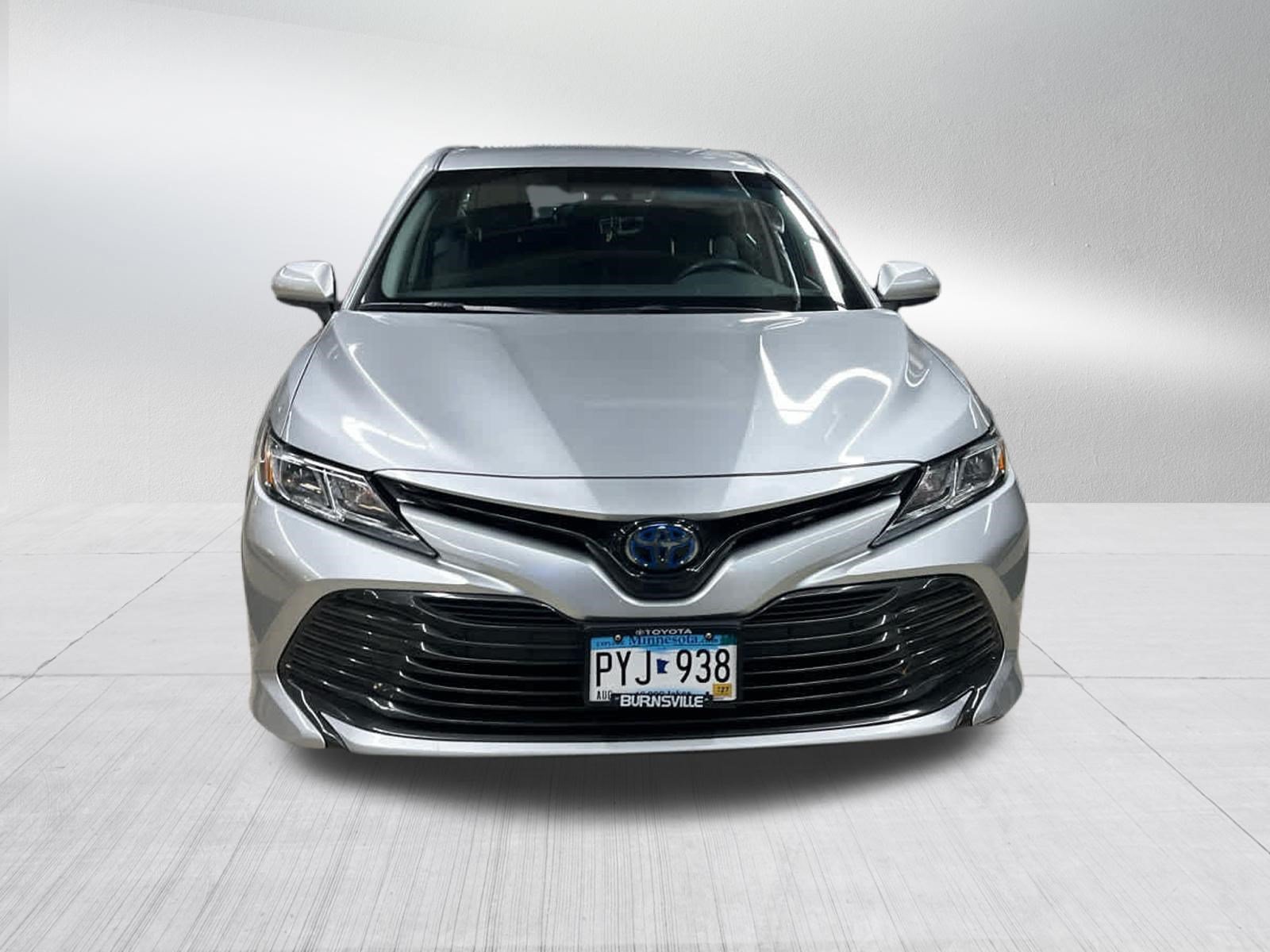 Certified 2018 Toyota Camry LE FWD image 2