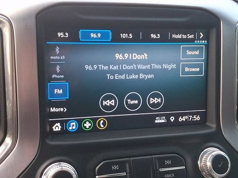 Used 2019 GMC Sierra 1500 SLE image 16