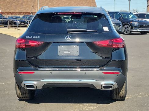New 2025 Mercedes-Benz GLA 250 image 4