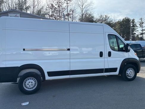 Used 2023 RAM ProMaster 2500 FWD image 17
