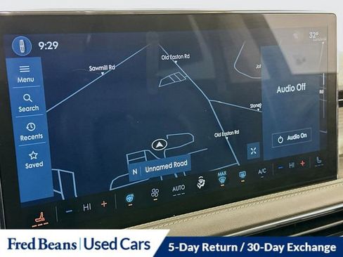 Used 2023 Lincoln Corsair AWD w/ Equipment Group 101A image 15