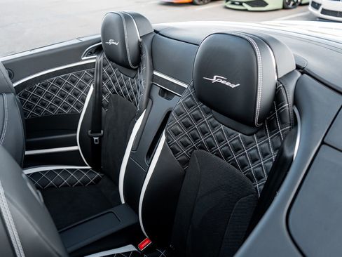 Used 2024 Bentley Continental GT Speed image 32