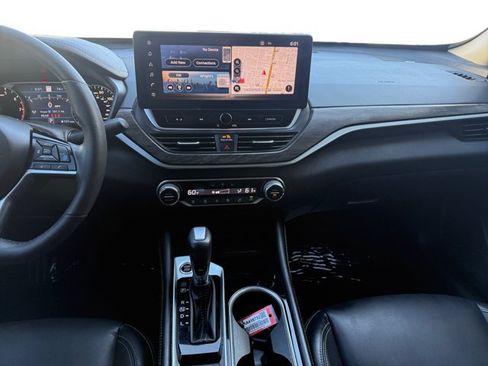 Used 2023 Nissan Altima 2.5 SL FWD image 15