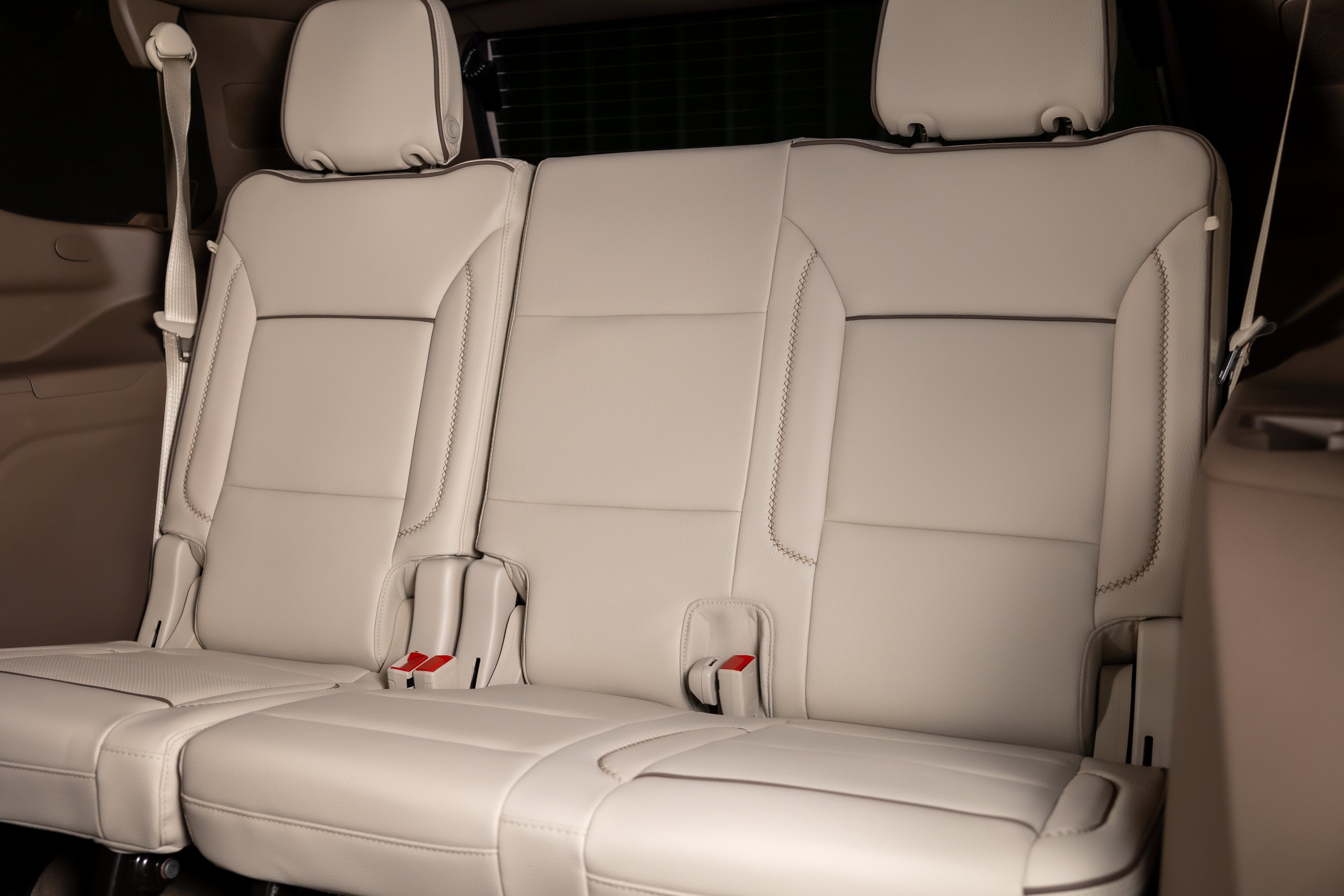 Used 2026 GMC Yukon Denali w/ Denali Reserve Package AWD/4WD image 28