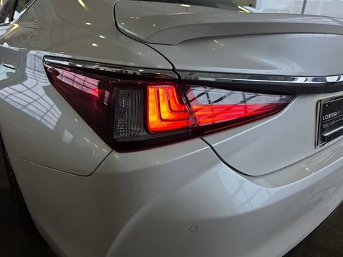 Certified 2023 Lexus ES 350 350 w/ Premium Package image 34