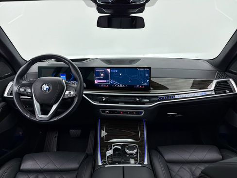 Used 2024 BMW X5 xDrive50e AWD/4WD image 22