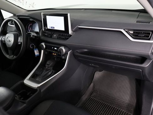 Used 2024 Toyota RAV4 LE image 7