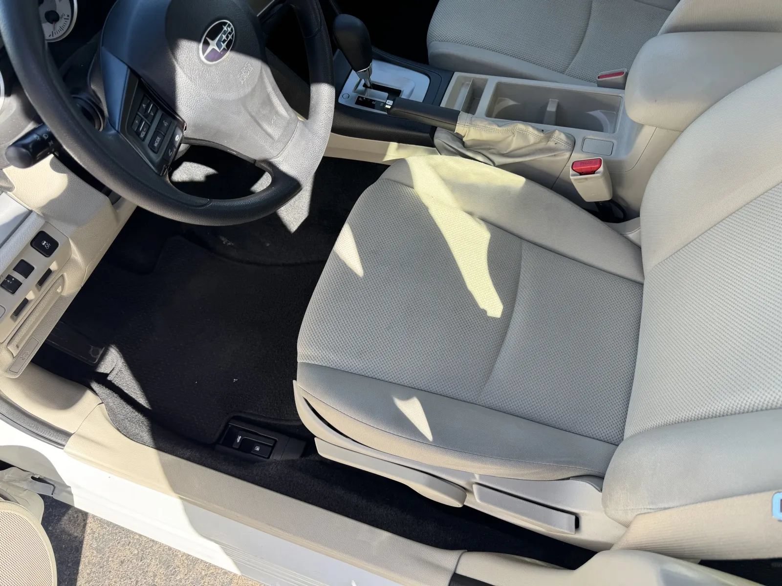 Used 2013 Subaru Impreza 2.0i AWD/4WD image 19