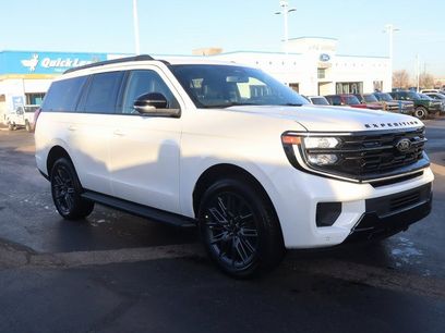 New 2026 Ford Expedition Platinum w/ Stealth Appearance Package