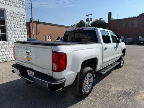 Used 2018 Chevrolet Silverado 1500 LTZ AWD/4WD image 5