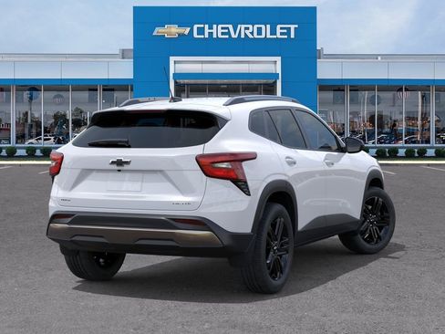 New 2026 Chevrolet Trax ACTIV w/ Driver Confidence Package FWD image 4