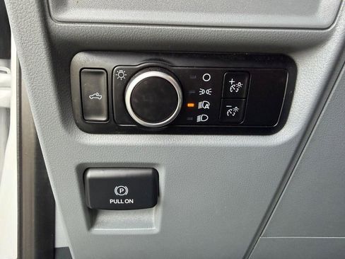 Used 2023 Ford F150 XL w/ Trailer Tow Package image 38