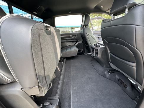 Used 2026 RAM 1500 Laramie AWD/4WD image 33
